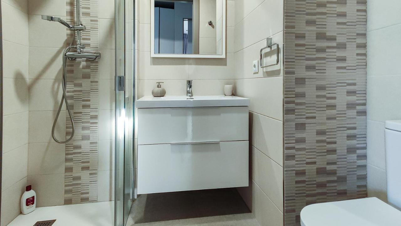 Vivabien Playa I - Apartamentos Junto Al Mar Benicàssim Екстериор снимка
